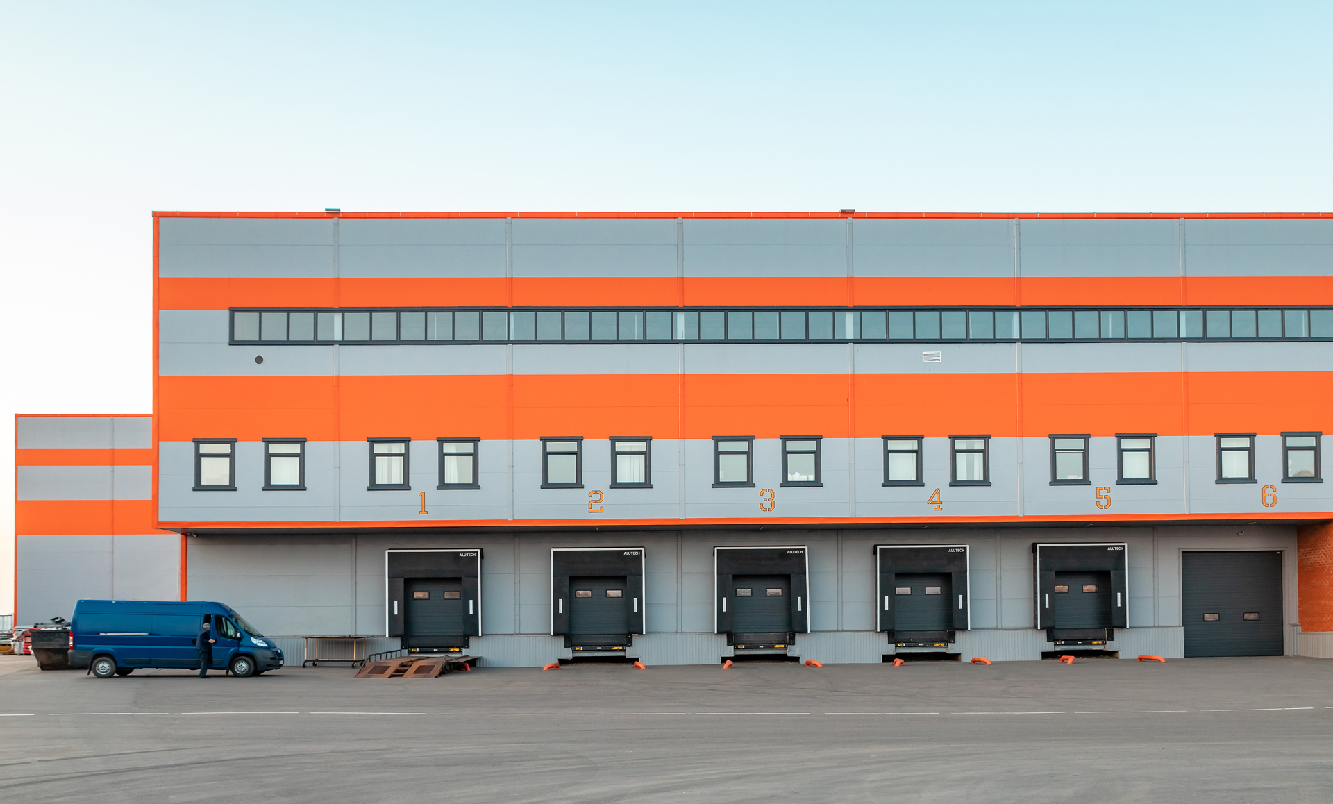 Решения для логистических центров и складов