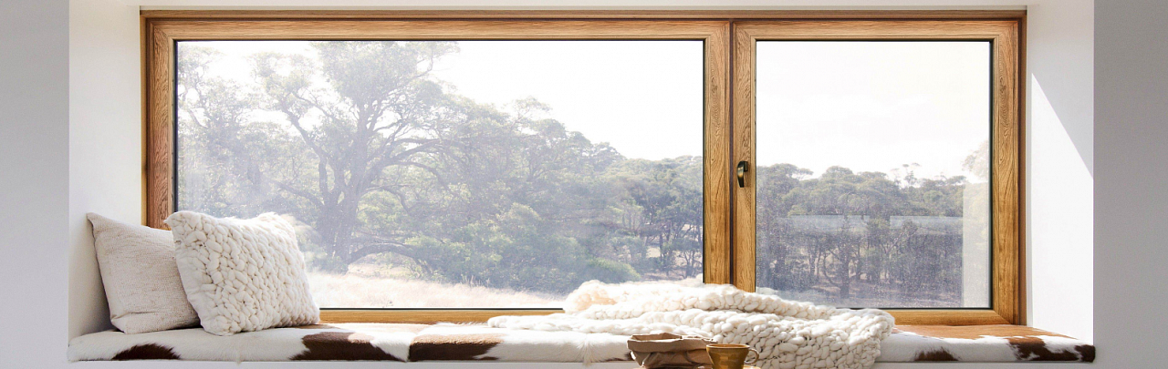 алюмодеревянное окно